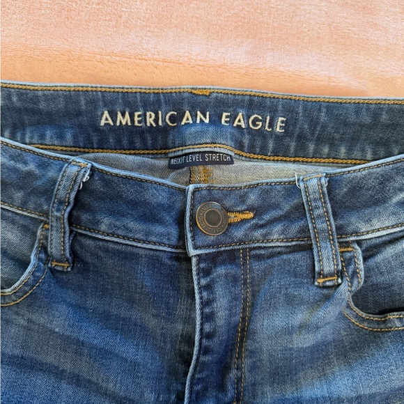 Distressed Blue Women's Jeans - Picture 5 of 7